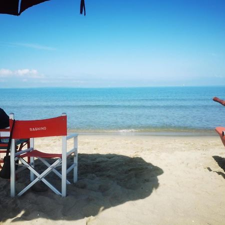 Appartamento In Villa A Tirrenia, Eleganza E Comfort A Pochi Passi Dal Mare Pisa Eksteriør bilde